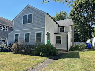 5 Maltby St, Branford, CT 06405