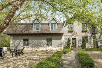 501 El Portal Dr, Michiana Shores, IN 46360