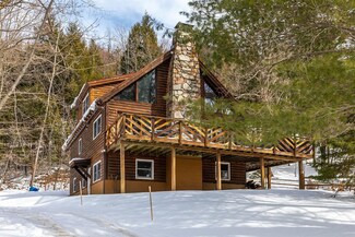 208 Winter St, Manchester Center, VT 05255