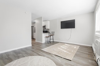 2616 Harriet Ave Unit 117, Minneapolis, MN 55408