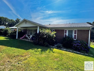9728 Chatham Rd, Martinsville, VA 24112