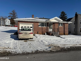 816 Magee Ave, Patton, PA 16668