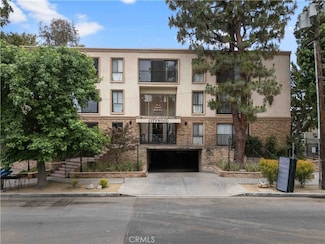 15344 Weddington St Unit 304, Sherman Oaks, CA 91411