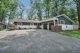4179 Davison Rd, Lapeer, MI 48446