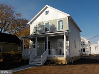 300 Lincoln Ave, Paulsboro, NJ 08066