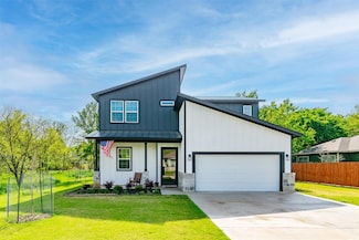 119 Kawainui Ln, Bastrop, TX 78602