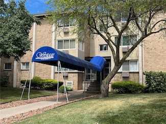 410 Westage at the Harbor, Rochester, NY 14617