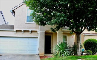 4608 W Javier Way, Fresno, CA 93722