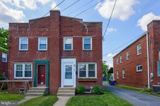 231 Locust St, New Holland, PA 17557