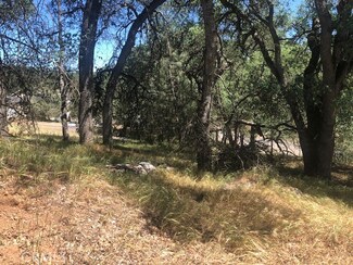 4474 Pine Ave, Clear Lake, CA 95422