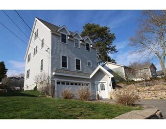 6 Upland Rd, Wareham, MA 02538