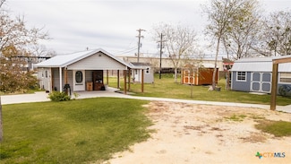 231 1st St Unit 23, Edna, TX 77957