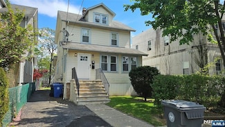 179 Humphrey St, Englewood, NJ 07631