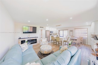 126 Piedmont C, Delray Beach, FL 33484