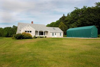 752 Levenseller Rd, Holden, ME 04429