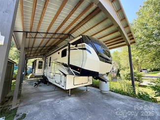195 Finch Way Unit 7, West Jefferson, NC 28694