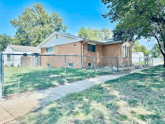 2258 S Ida St, Wichita, KS 67211