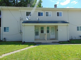 32409 Muskegon Ct, Westland, MI 48186