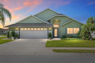 2750 Coral Reef Way, Tavares, FL 32778