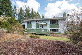 22409 52nd Ave W, Mountlake Terrace, WA 98043