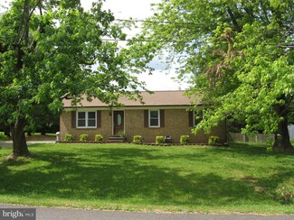 2473 Laurel Ln, Middletown, VA 22645