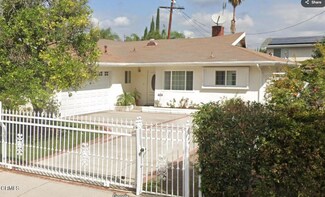 17909 Erwin St, Encino, CA 91316
