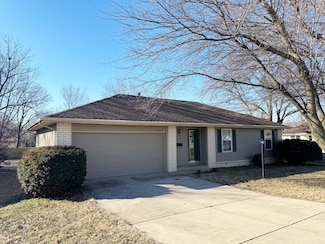 2219 S Fort Ave, Springfield, MO 65807