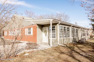 9 D Cypress St, Toms River, NJ 08757