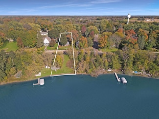 132 Summit Ave, Center City, MN 55012