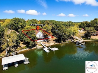 26250 Herring Ct, Lincoln, MO 65338