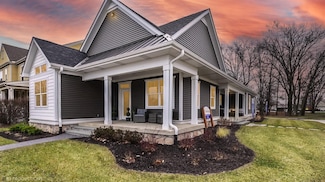328 Village Square, Burns Harbor, IN 46304