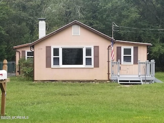 1139 Maxim Southard Rd, Howell, NJ 07731