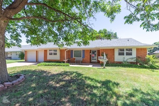 1627 Meadowbrook Dr, Abilene, TX 79603