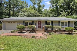 18 Red Pine Rd, Chapel Hill, NC 27516