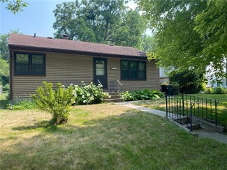 407 Emerson Ave N, Raymond, MN 56282