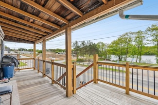 520 Lincoln St, Lewiston, ME 04240