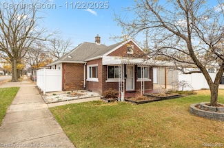 17285 Wood St, Melvindale, MI 48122