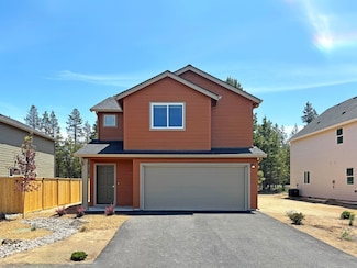 51758 Jubilee Pine Dr, La Pine, OR 97739