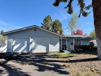 5819 Southgate Dr, Klamath Falls, OR 97603