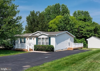 108 Stillwagon Ln, Coatesville, PA 19320