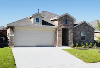4136 Twisted Creek Dr, Crowley, TX 76036