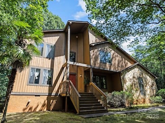 14314 Harbor Estate Rd, Charlotte, NC 28278