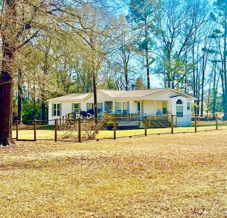 1280 County Road 2728, Alto, TX 75925