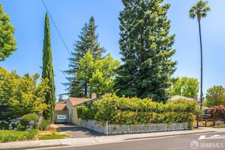 1304 Orange Ave, Menlo Park, CA 94025