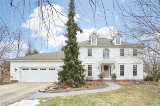 731 Berwick Ct, Copley, OH 44321