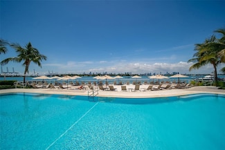 910 West Ave Unit 438, Miami Beach, FL 33139
