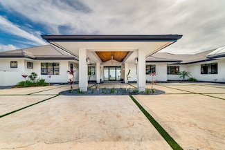 100 Kalelemuku Place, Kula, HI 96790