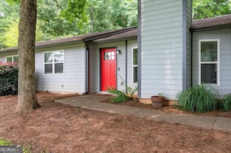 609 Hearth Place, Lawrenceville, GA 30043