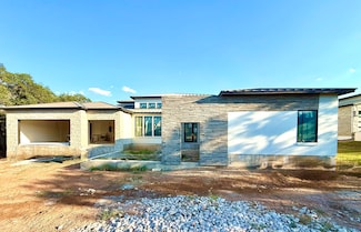 2909 Bay Blvd W, Horseshoe Bay, TX 78657