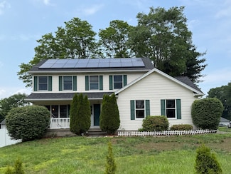 5 Victory Ln, Wethersfield, CT 06109